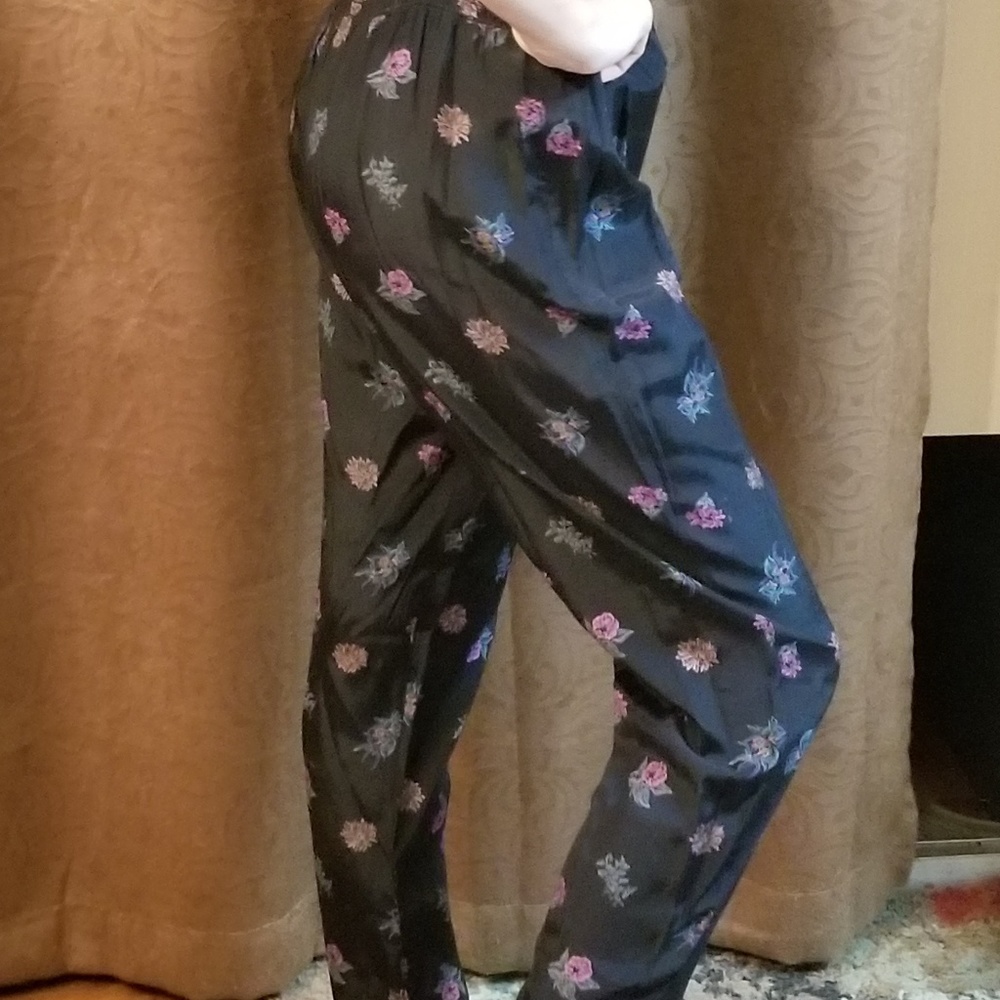 Jumpsuit - Picture 6 of 8